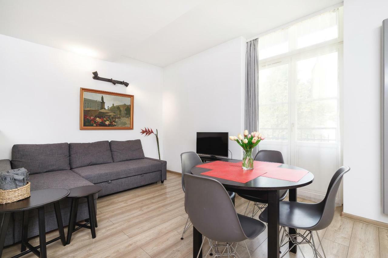 Apartments Cracow Miodowa By Renters Cracovia Exterior foto